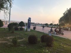 -丁香湖公园