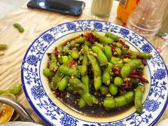 -江城燕子大排档(江汉路步行街店)