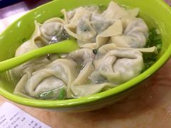 -珊珊小笼馆(仙霞路店)