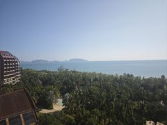 -三亚湾海居铂尔曼度假酒店