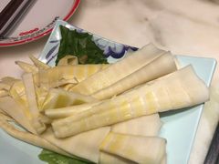 -焱三乐四川火锅店(经纬街店)