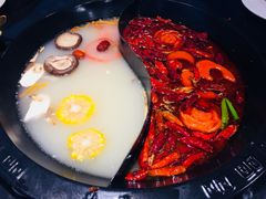 -重庆德庄火锅(体育中心店)