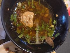 -沸炉重庆老火锅(军事博物馆店)