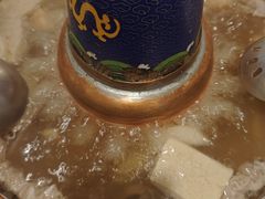 -毛辣果·贵州红酸汤牛肉火锅(西单店)