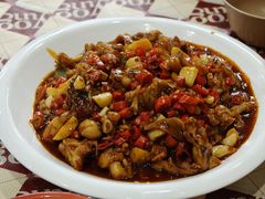嫩豆腐烧牛蛙-老三样·旧食新味(万寿宫店)