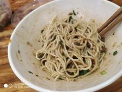 -秦云老太婆摊摊面(蓝光锦绣店)