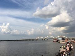 -人民防洪胜利纪念塔