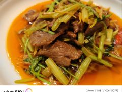 -万重锦·人文川菜馆(骡马市店)