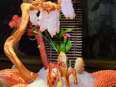 -蟹犇前•帝王蟹雪蟹(陆家嘴店)