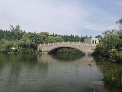 -上海怡沁园度假酒店