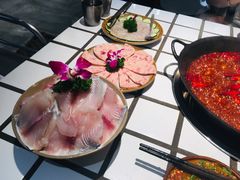 -贰回巷火锅馆(钟楼店)