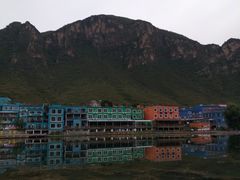 -百里峡七彩艺术小镇