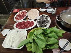 -官塘兄弟·潮汕牛肉店(官塘总店)