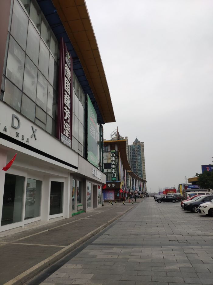 银河建材装饰城1号综合楼