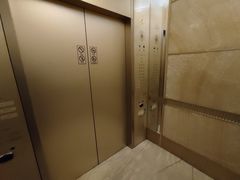 -上海明天广场JW万豪酒店