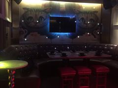 -W20 SHINING Party·K(悦豪和平路店)