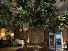 -八府香鸭·啫啫煲(华山路店)