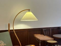 -Café Monson