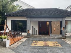 -欢乐蟹庄·精品农家乐(阳澄湖莲花岛店)