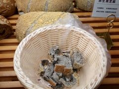 -焙丽拾光(麦凯乐直营店)