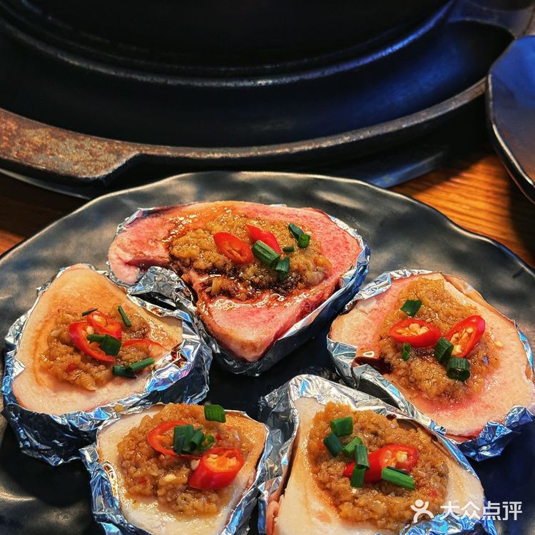 这家烤肉太适合学生党了！好吃不贵！ 
