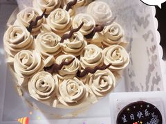 -红宝石·鲜奶小方·海派西点房(南丹店)