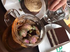 -西西弗书店&矢量咖啡(凯德晶萃广场店)