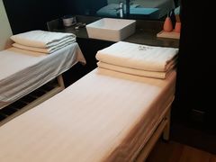 -见康道莱•足浴按摩•艾灸•SPA(友谊店)