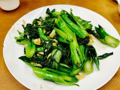 猪油渣炒菜心-众源美食(光复阁店)