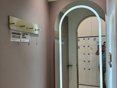 -HIMO海马体照相馆(上海华润CP静安店)