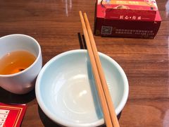 -有红鸡毛店·川菜(建设路店)