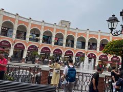 -佛罗伦萨小镇广佛名品奥特莱斯(疏港路店)