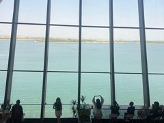 -抱抱地球咖啡馆(国家海洋博物馆店)