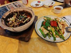 -天宝食坊·啫啫煲大排档(西华路店)