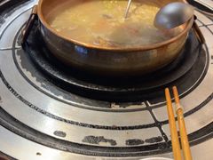 -阿山卓·野生菌火锅·纳西火塘烤肉