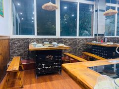 大堂-三里屯土灶炖公鸡地锅鸡(江东店)