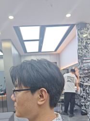-米可造型烫发染发