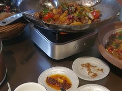 -富正毅三下锅·湘西韵味(天门山索道店)