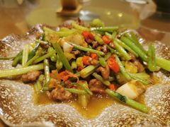 小炒黄牛肉-湘与香缘·湖南菜(王府井北京市百货大楼店)