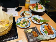 -枝魯枝魯自助料理