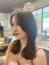 -发泽造型·烫发染发