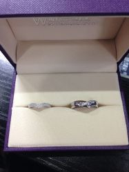 -威德钻石-克拉钻大本营(南京东路店)