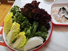 -毛辣果·贵州红酸汤牛肉火锅(西单店)