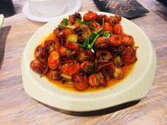 全味虾球-巴厘龙虾·榜首油焖大虾(音乐学院·沿江酒馆店)