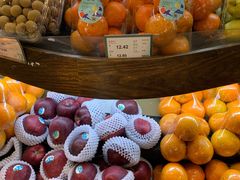 -鲜丰水果(杭州庆春银泰店)