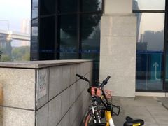 -漕溪路(地铁站)