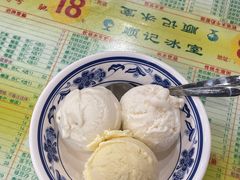 招牌椰子雪糕-顺记冰室(宝华路店)