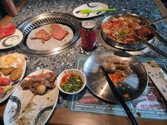 -阪尚皇·原切牛排·烤肉火锅自助(北京路店)