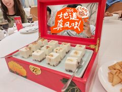 -品海楼·大连海胆锅贴馆(东港店)