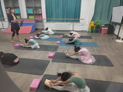 -快乐琴弦音乐舞蹈艺术教育中心(马连道校区)